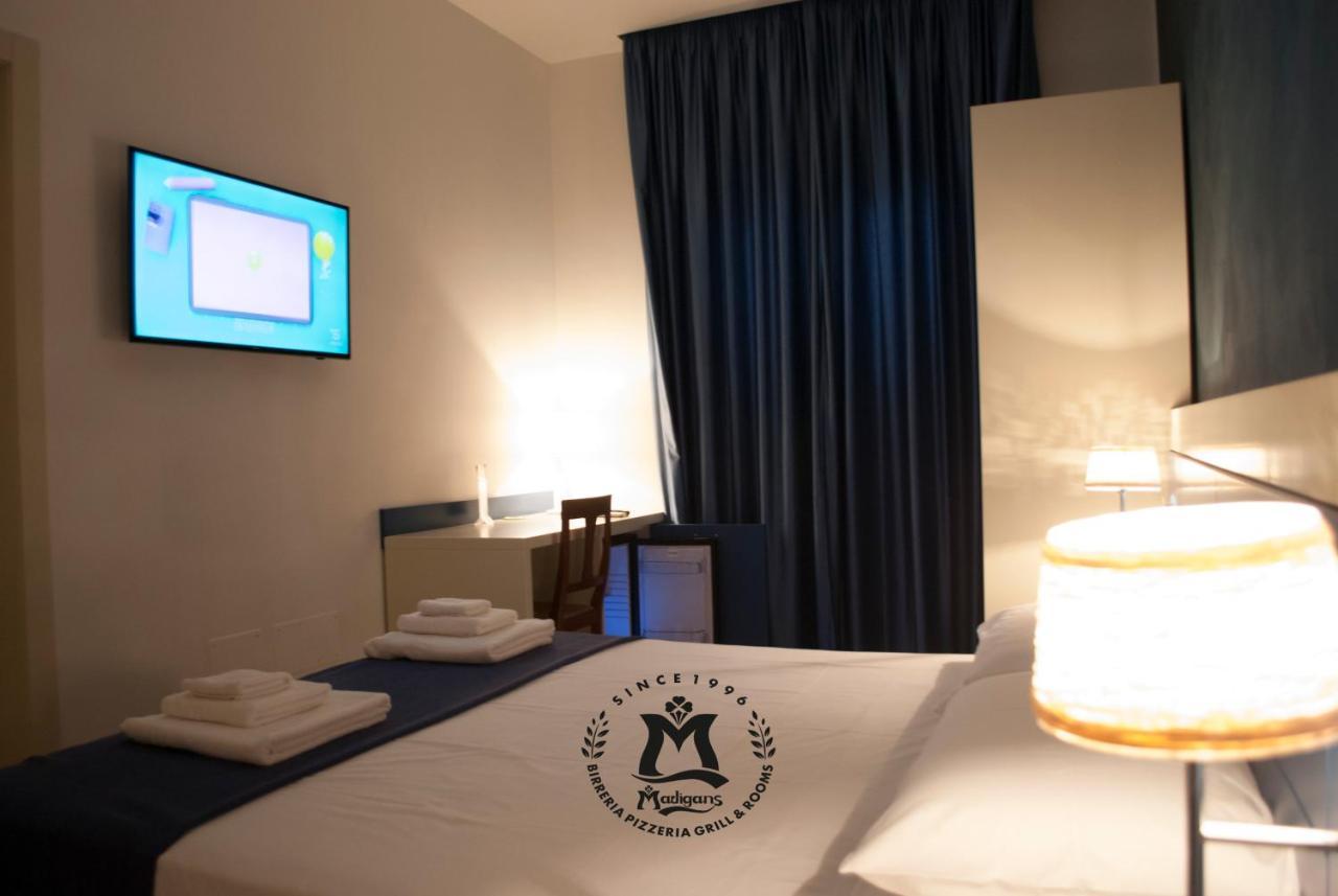 ليتشي Madigans Rooms Bed&Breakfast المظهر الخارجي الصورة